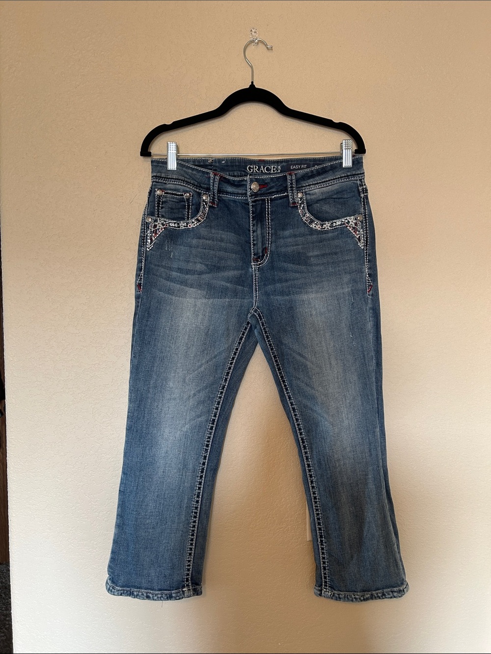 Grace in LA Easy Fit Embellished Capri Jeans Women’s 29 Western Bling Stretch